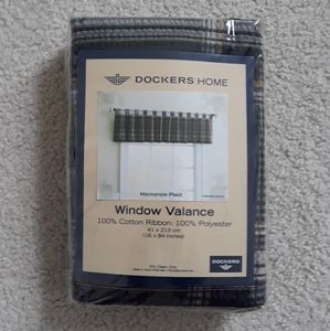 Dockers Home Mackenzie Plaid Window Valance